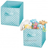 mDesign 2er-Set Aufbewahrungsbox für Spielzeug oder Kleidung im Kinderzimmer – quadratische Faltbox mit Griff aus Stoff – Spielzeug Aufbewahrung mit Punktemuster – türkis weiß