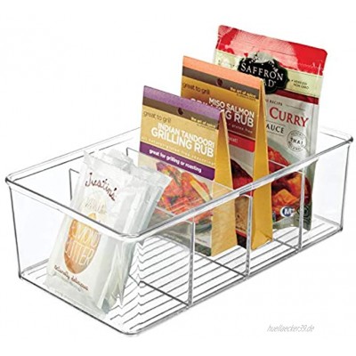 mDesign Aufbewahrungsbox – stapelbarer Kasten mit vier Fächern zur Lebensmittelaufbewahrung – moderner Küchen Organizer für Tütensuppen Gewürze etc. – durchsichtig